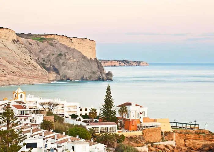Baia Da - *