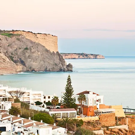 Baia Da - *